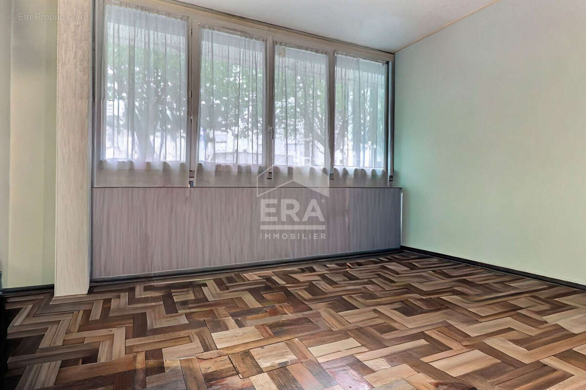 Appartement à SAINT-DENIS