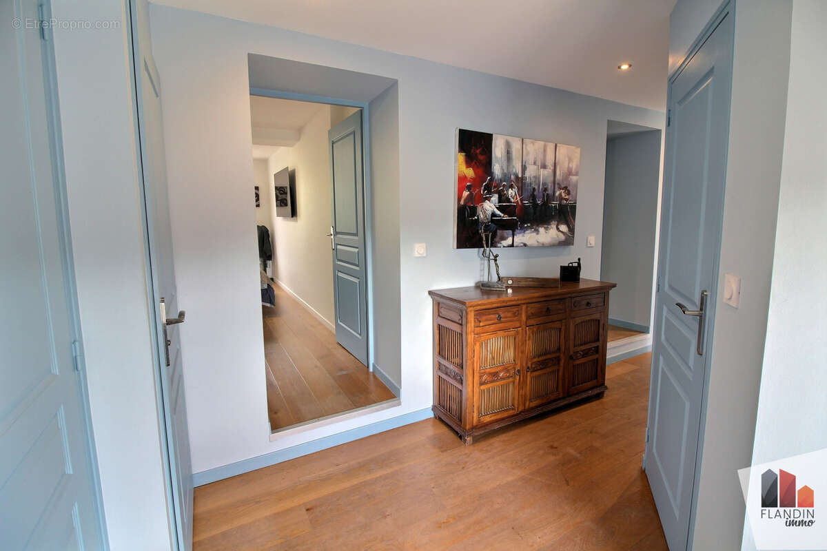 Appartement à IRIGNY