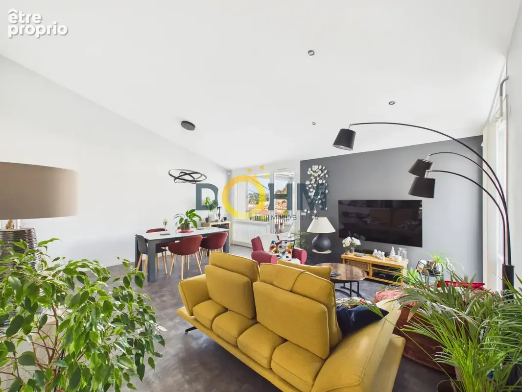 Maison T6 de 161 m2 avec vue exceptionnelle sur le Puy - photo 11