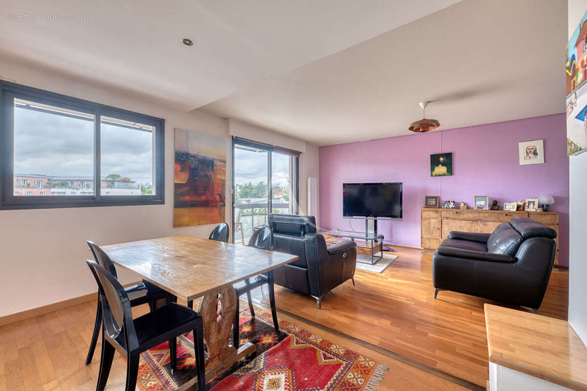 Appartement à LE PERREUX-SUR-MARNE