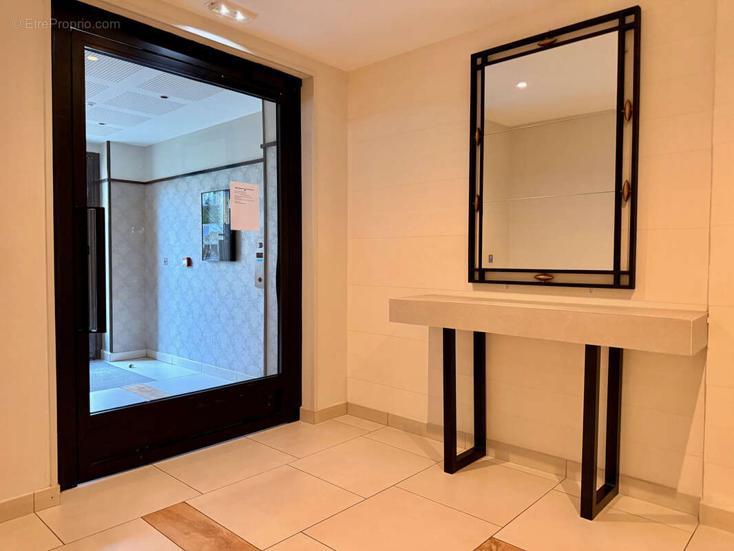 Appartement à LE BLANC-MESNIL