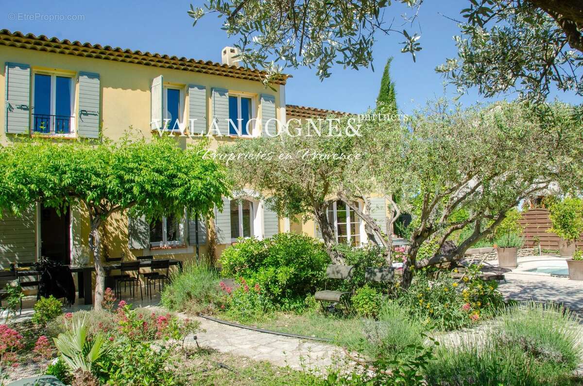 Maison à pied du centre de St Remy de Pce - photo 22