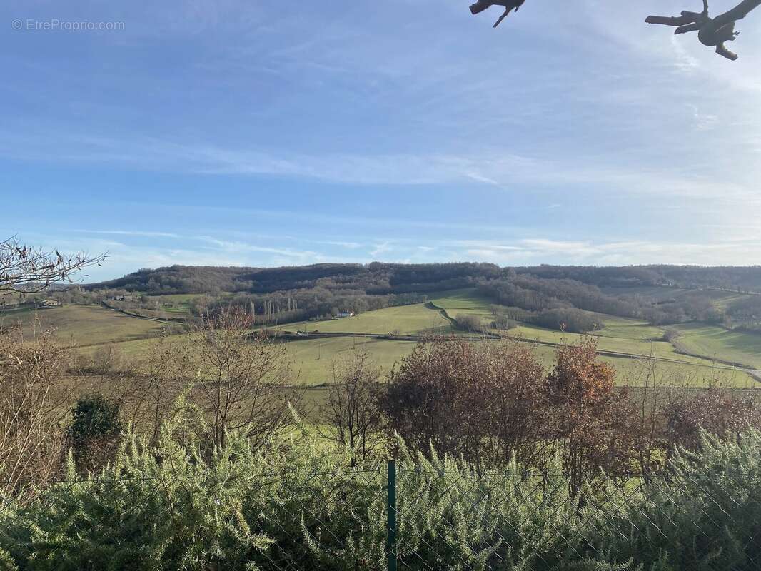 Maison à SAINTE-JULIETTE