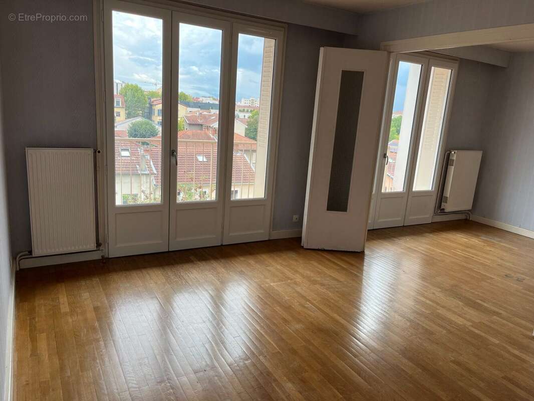 Appartement à LYON-3E