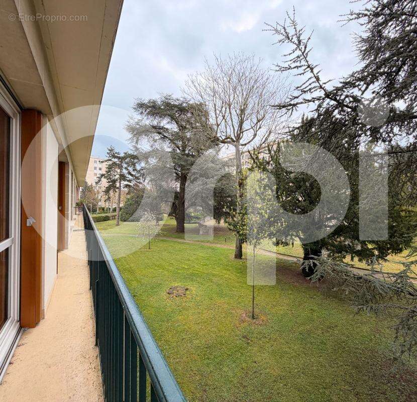 Appartement à COMPIEGNE