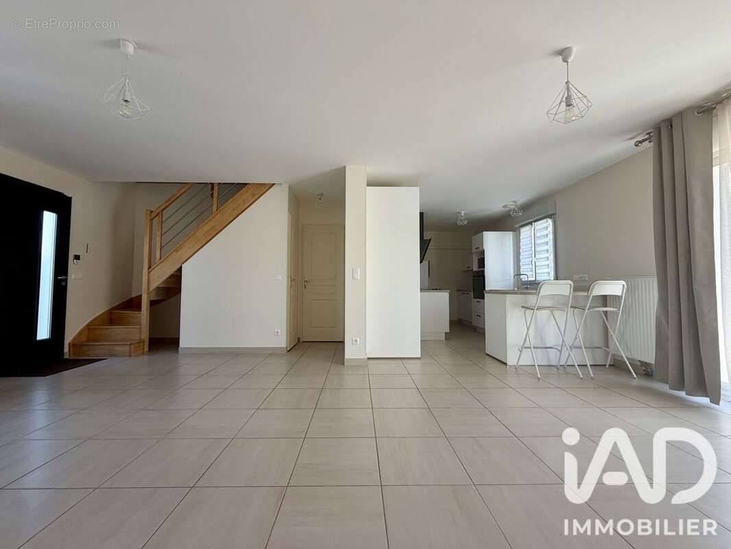 Photo 3 - Maison à ETAMPES