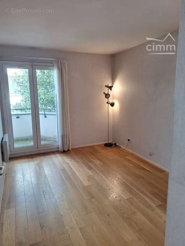 Appartement à ROMAINVILLE