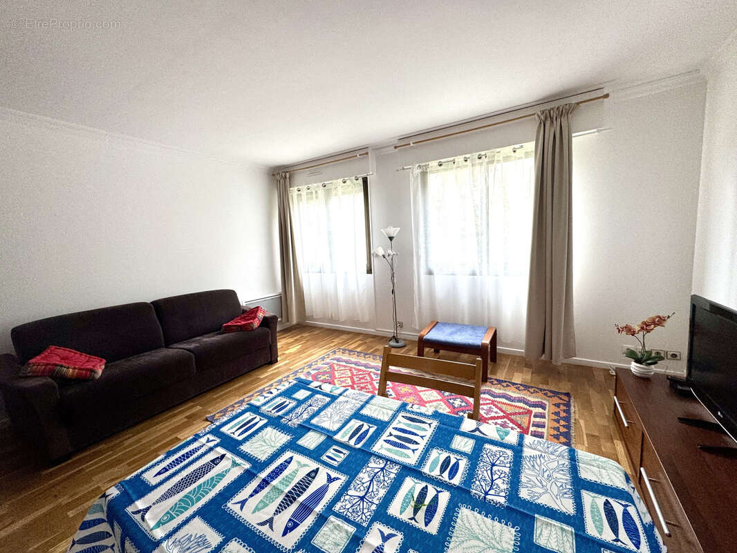 Appartement à LE PERREUX-SUR-MARNE