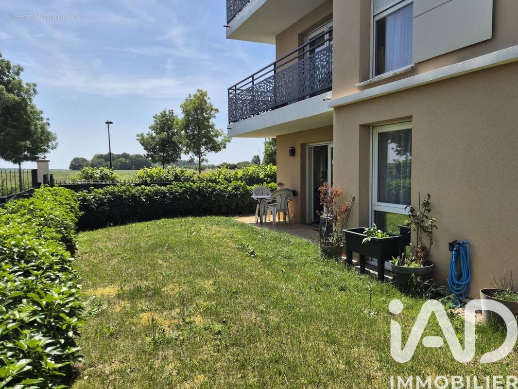 Photo 1 - Appartement à SAINT-PIERRE-DU-PERRAY