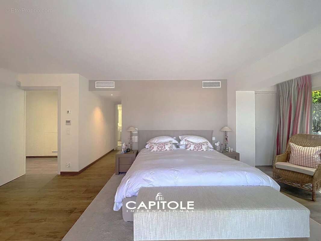 Maison à ANTIBES