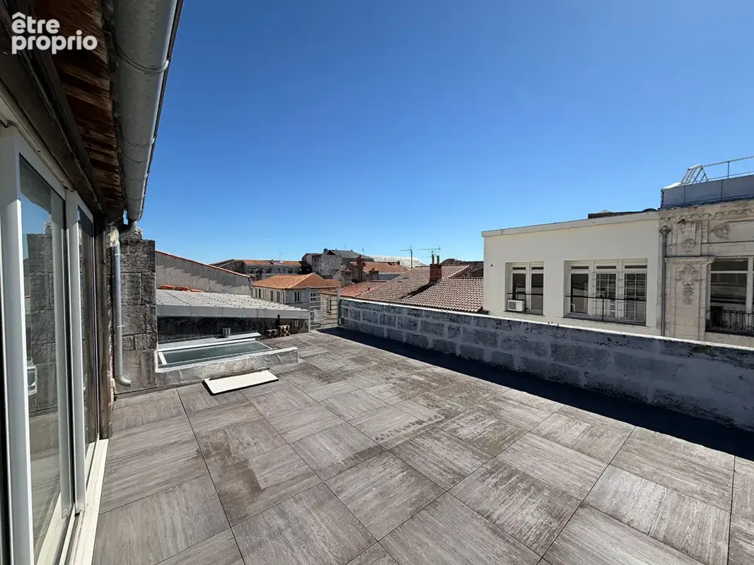 Appartement hyper centre avec terrasse ! - photo 14