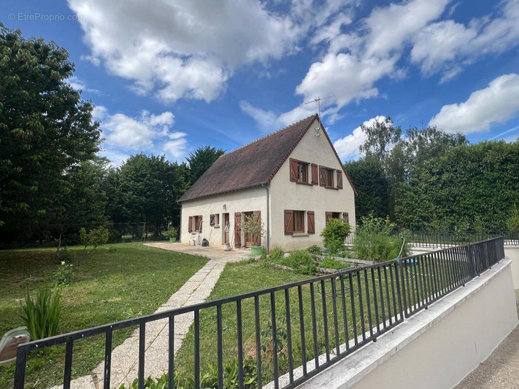 Maison à VILLIERS-SUR-LOIR