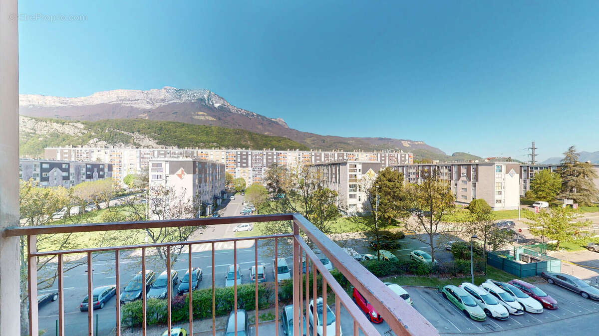 Appartement à ECHIROLLES