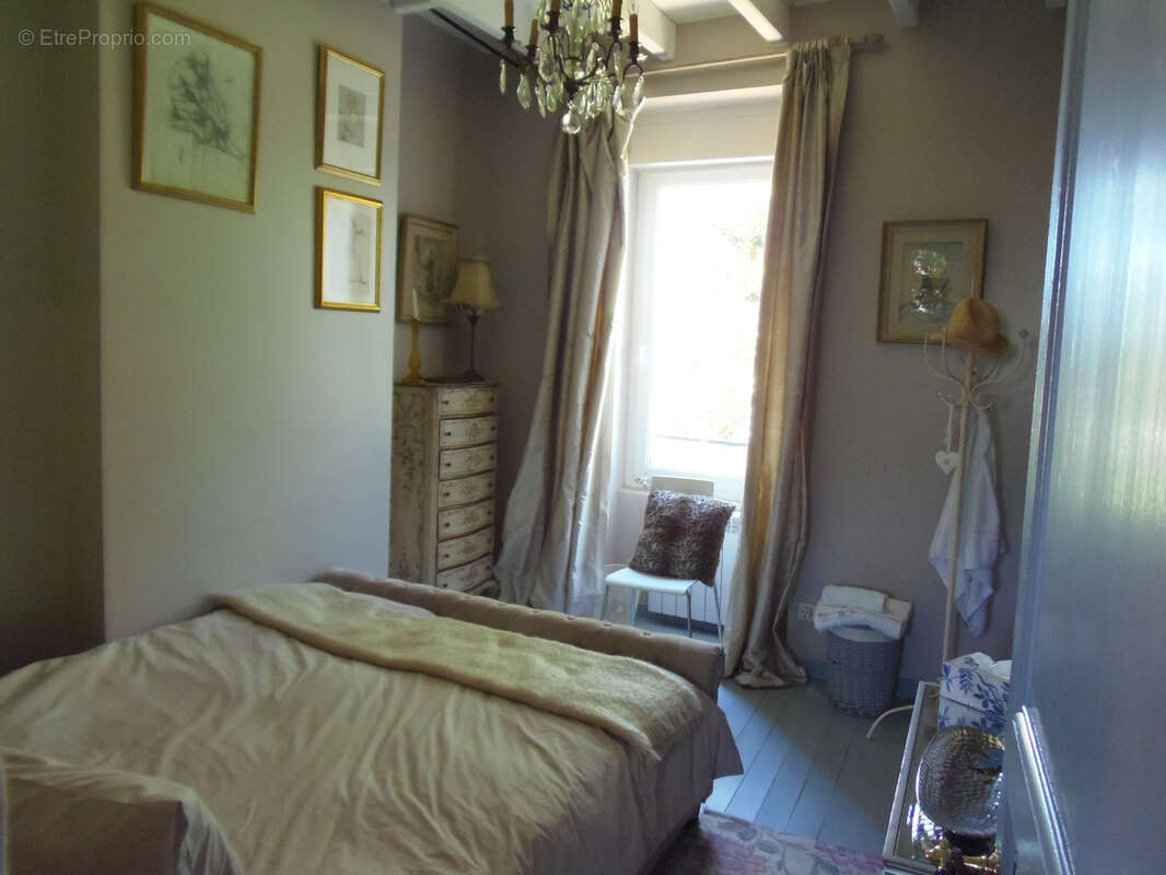 Maison à SAINT-THOMAS-DE-CONAC