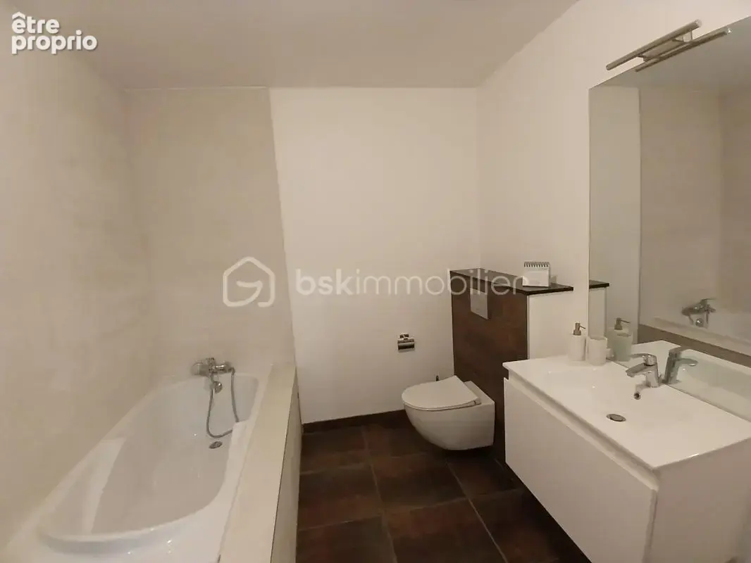 Magnifique LOFT T4 de 173m² avec terrasse et sous sol 200m² ! - photo 21