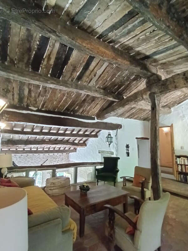 Maison à VAISON-LA-ROMAINE