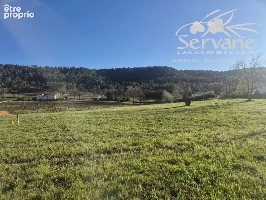 Terrain à SALERNES