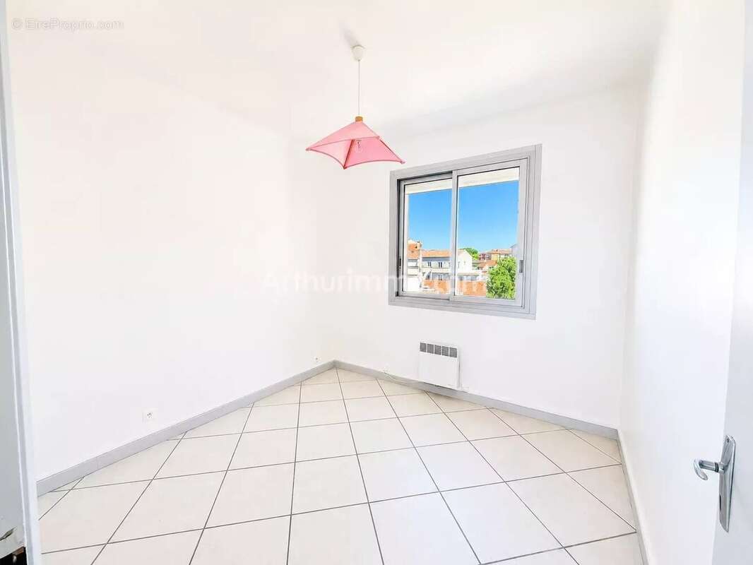 Appartement - centre ville - photo 6