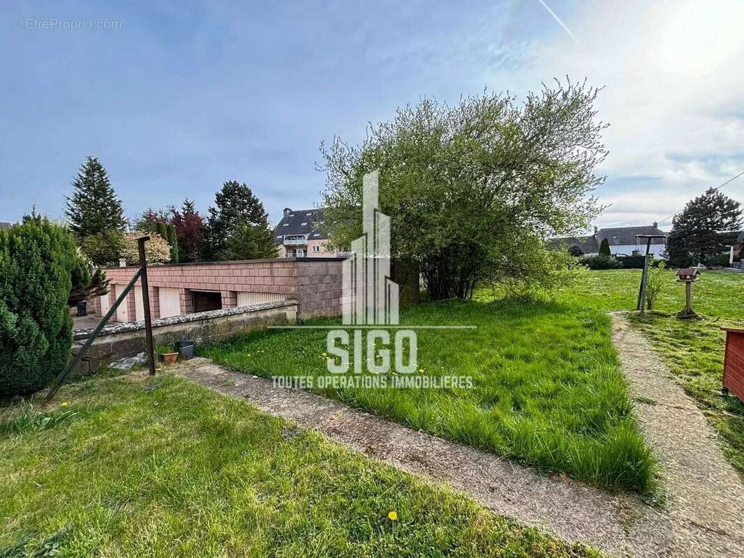 Appartement à BOTZ-EN-MAUGES