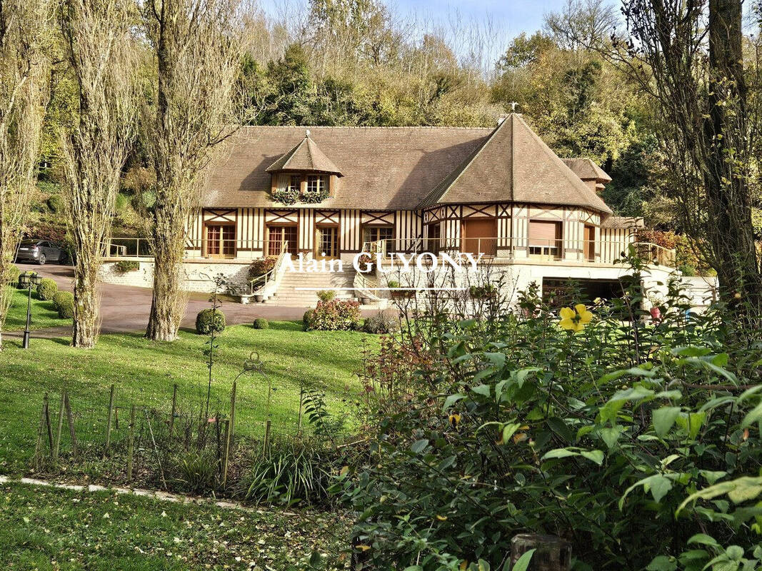 Maison à PONT-L'EVEQUE