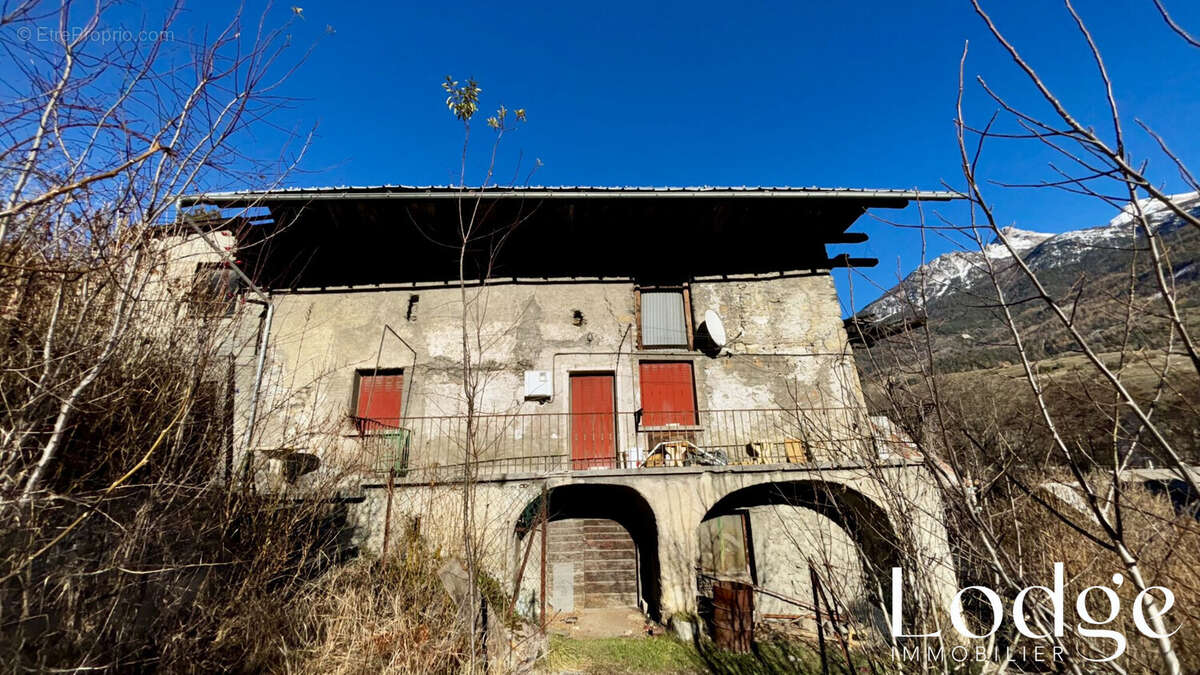 Maison à L'ARGENTIERE-LA-BESSEE