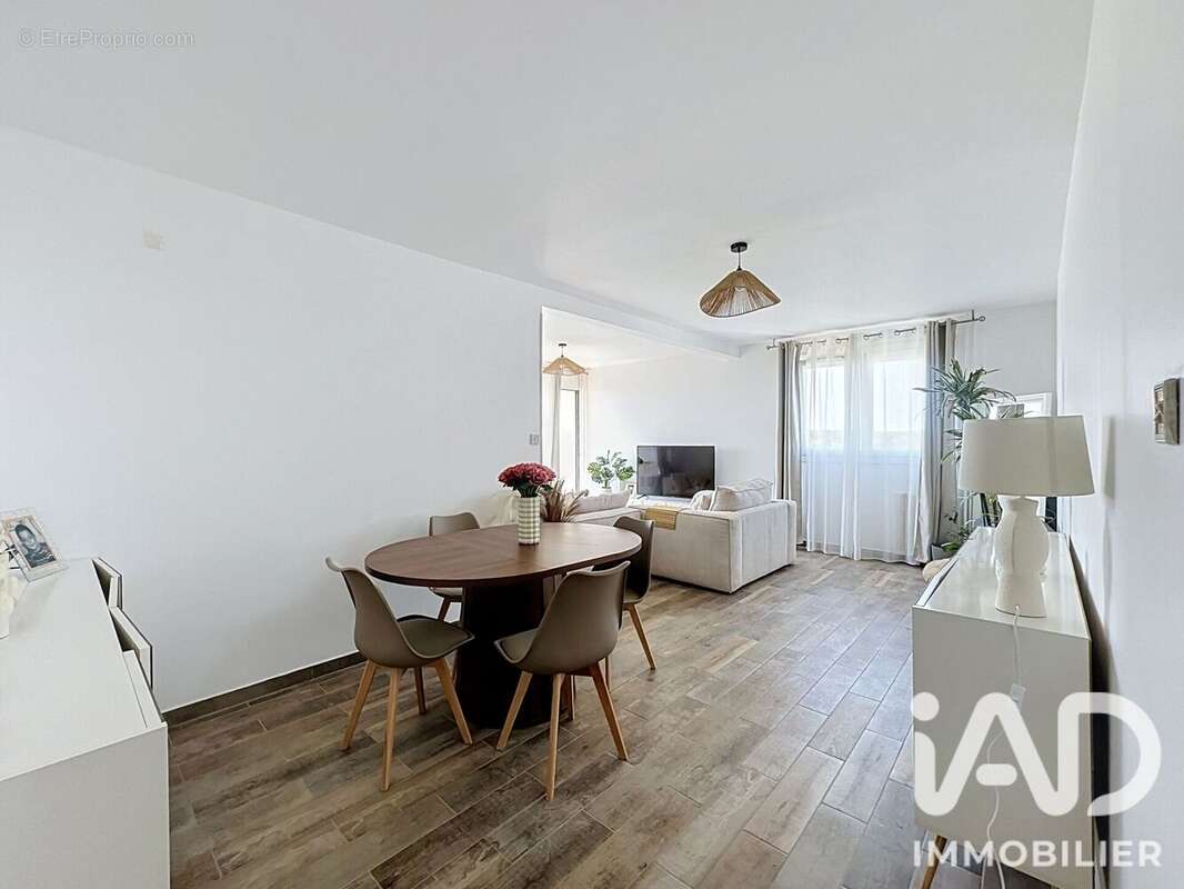 Appartement 78 m² à Nimes  - photo 5