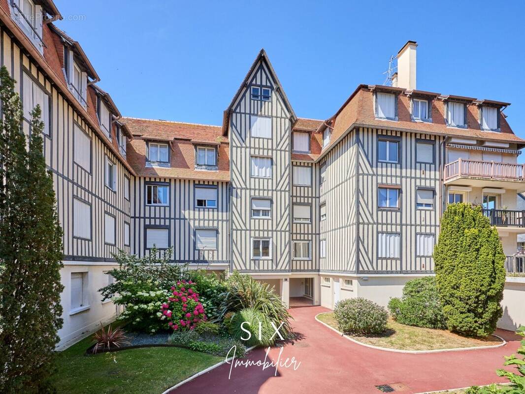 Appartement à DEAUVILLE