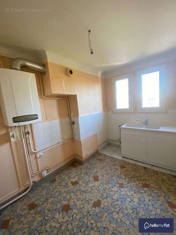 Appartement 45 m² à Chalons-En-Champagne  - photo 2