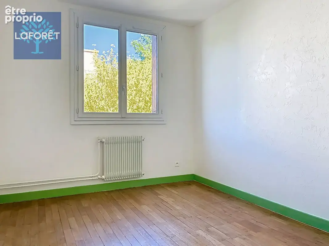 Appartement Saint Genis Laval 4 pièce(s) 65.7 m2 - photo 10