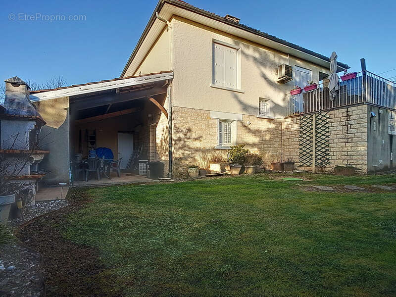 Maison à SIORAC-EN-PERIGORD