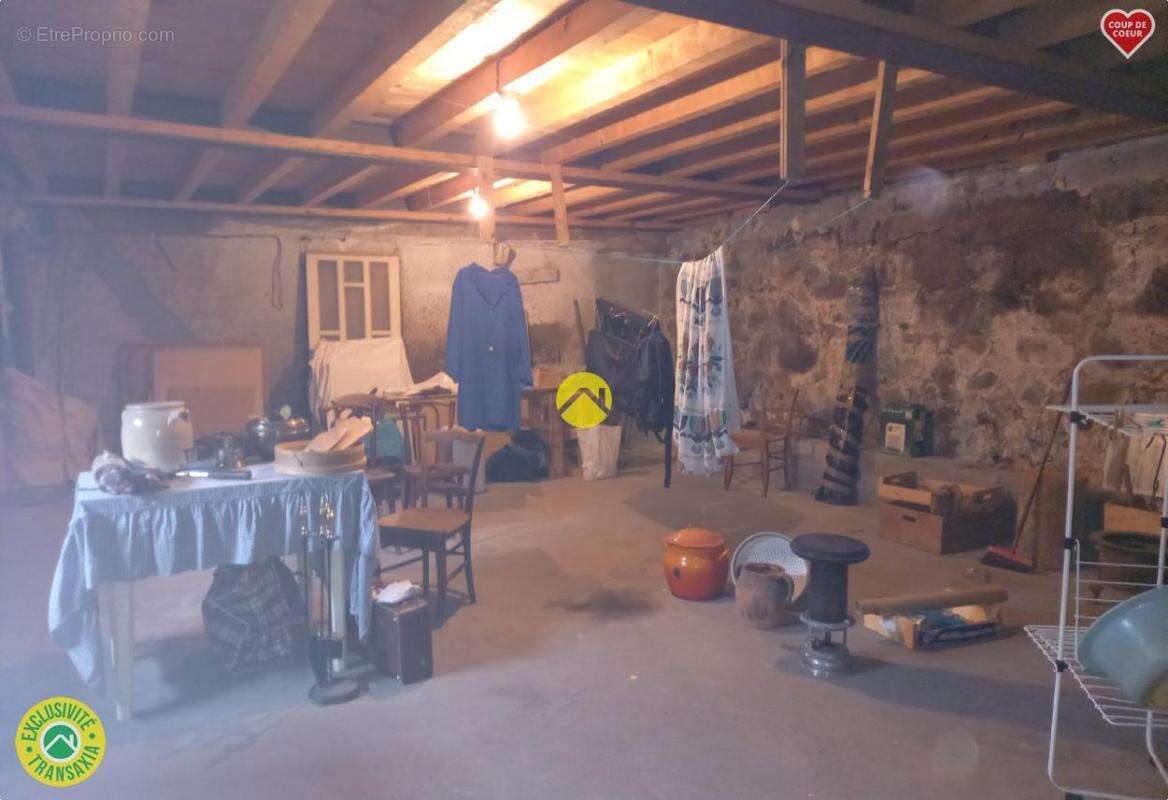 Ancien corps de ferme à Reprendre - photo 12