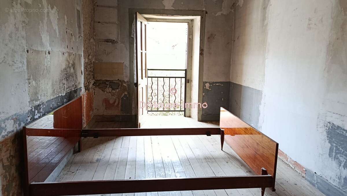 Maison à AGONAC