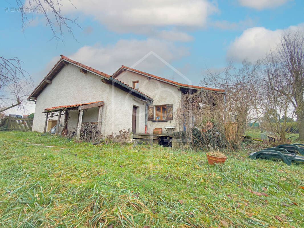 Maison à RETONFEY