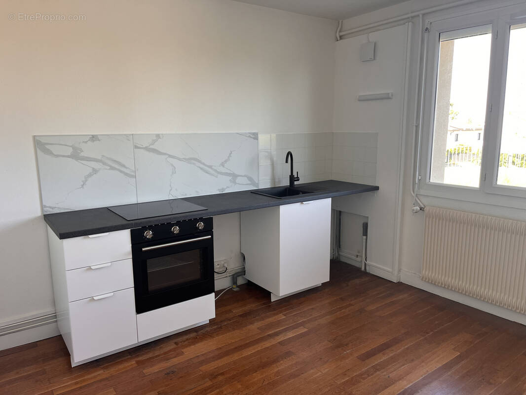 Appartement à MORNANT