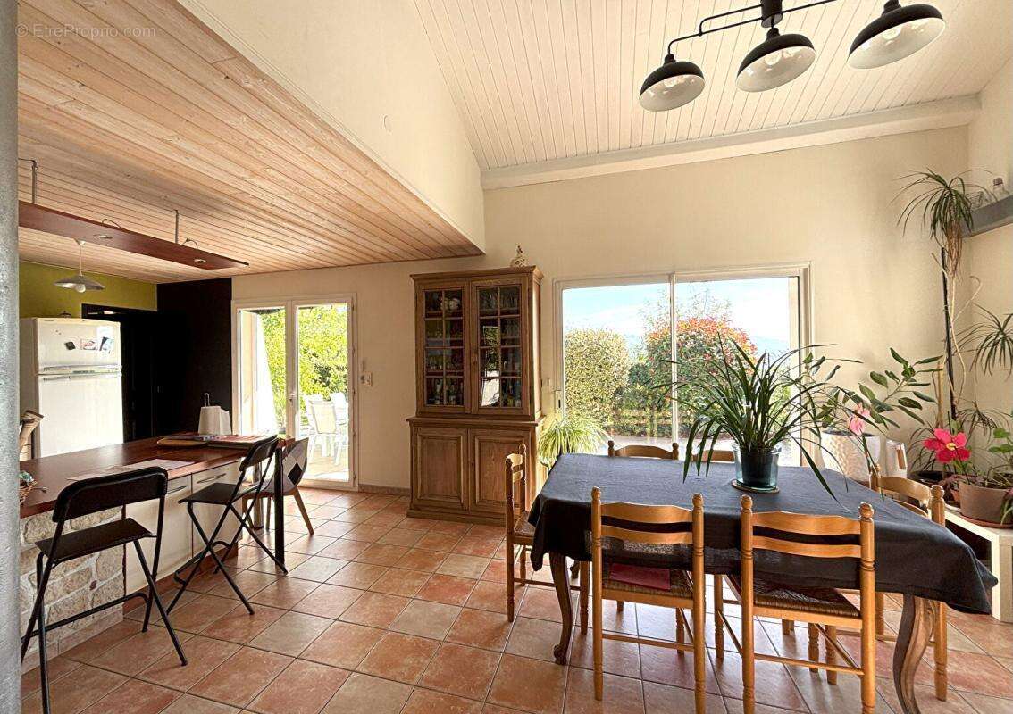 Maison à BOURG-ARGENTAL