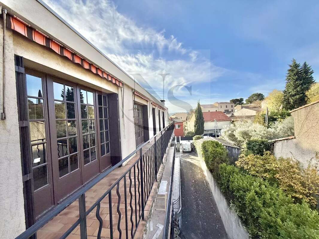 Appartement à AIX-EN-PROVENCE