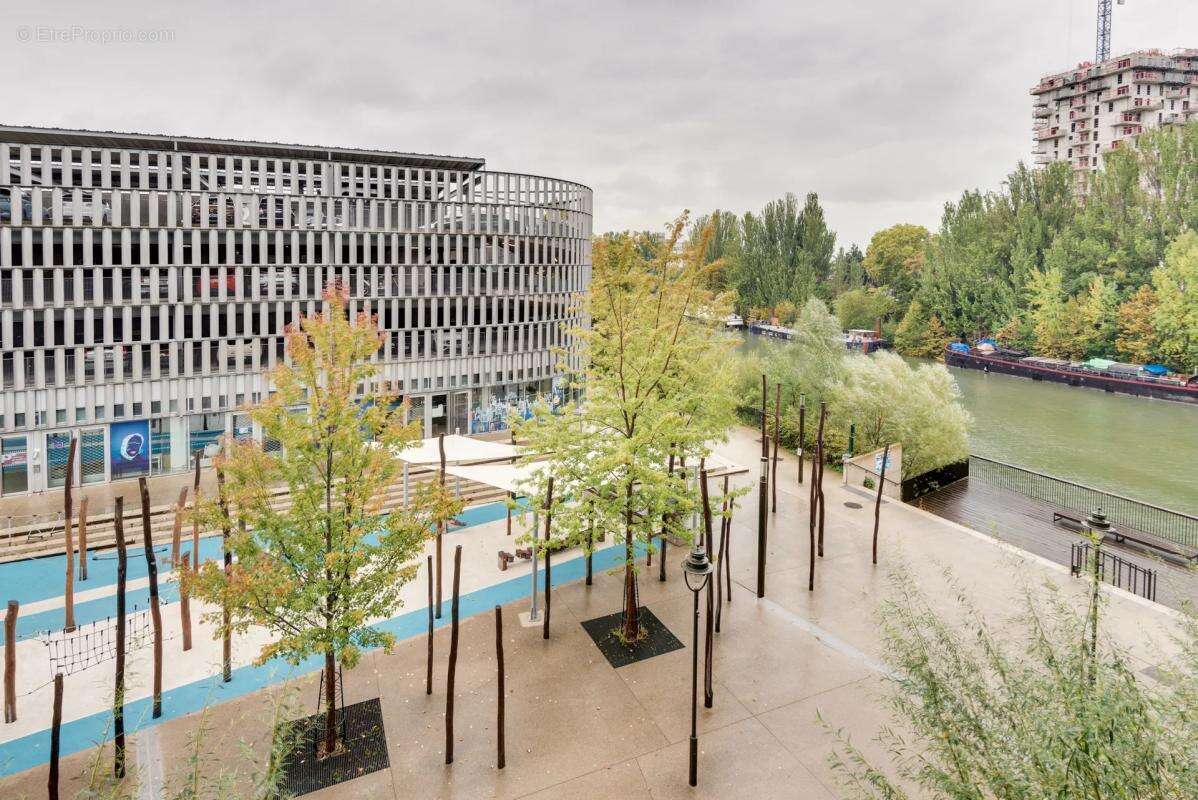 Appartement à L'ILE-SAINT-DENIS