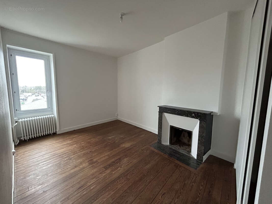 Maison à SAINT-GEREON