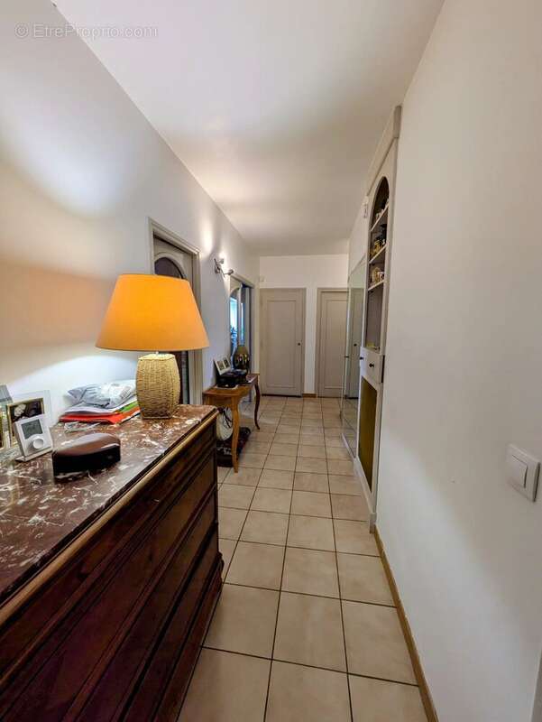 Maison à GILLY-SUR-ISERE