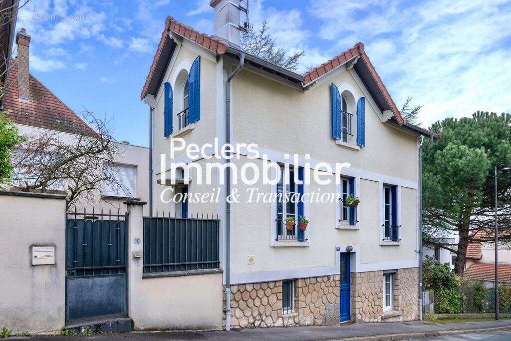 Maison à RUEIL-MALMAISON
