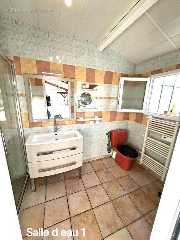 Maison à CHARRON