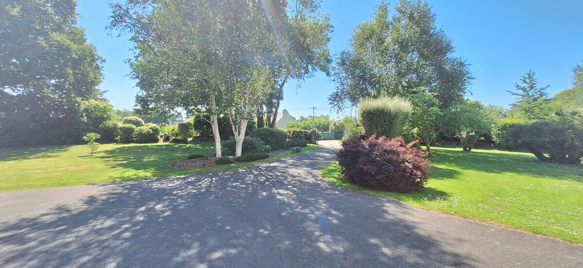 Fouesnant, jolie maison d'architecte de 170 m², sur un jardin paysagé de 3000 m², mer à pied ! - photo 4