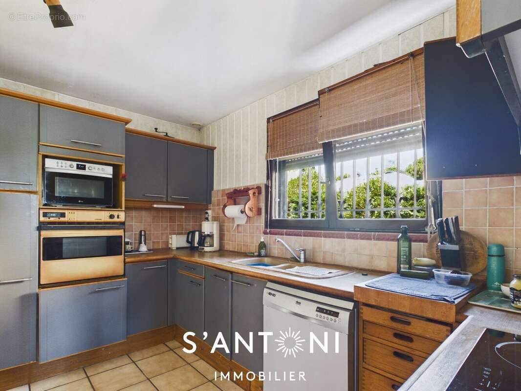 LE CAP D'AGDE - MARAVAL - Villa 6 pièces au calme sans vis à vis - photo 7