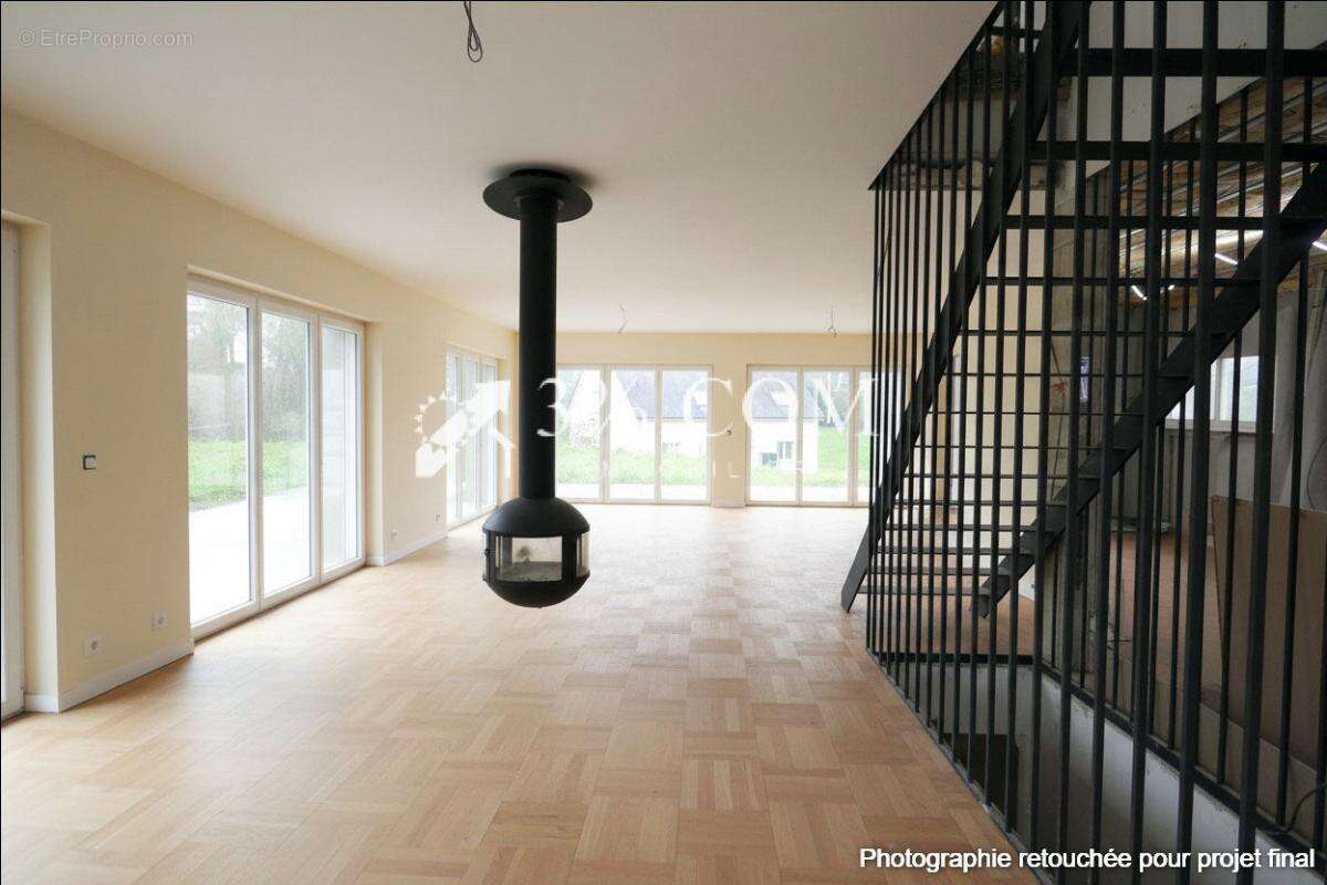 Maison à SAINT-MARTIN-EN-CAMPAGNE