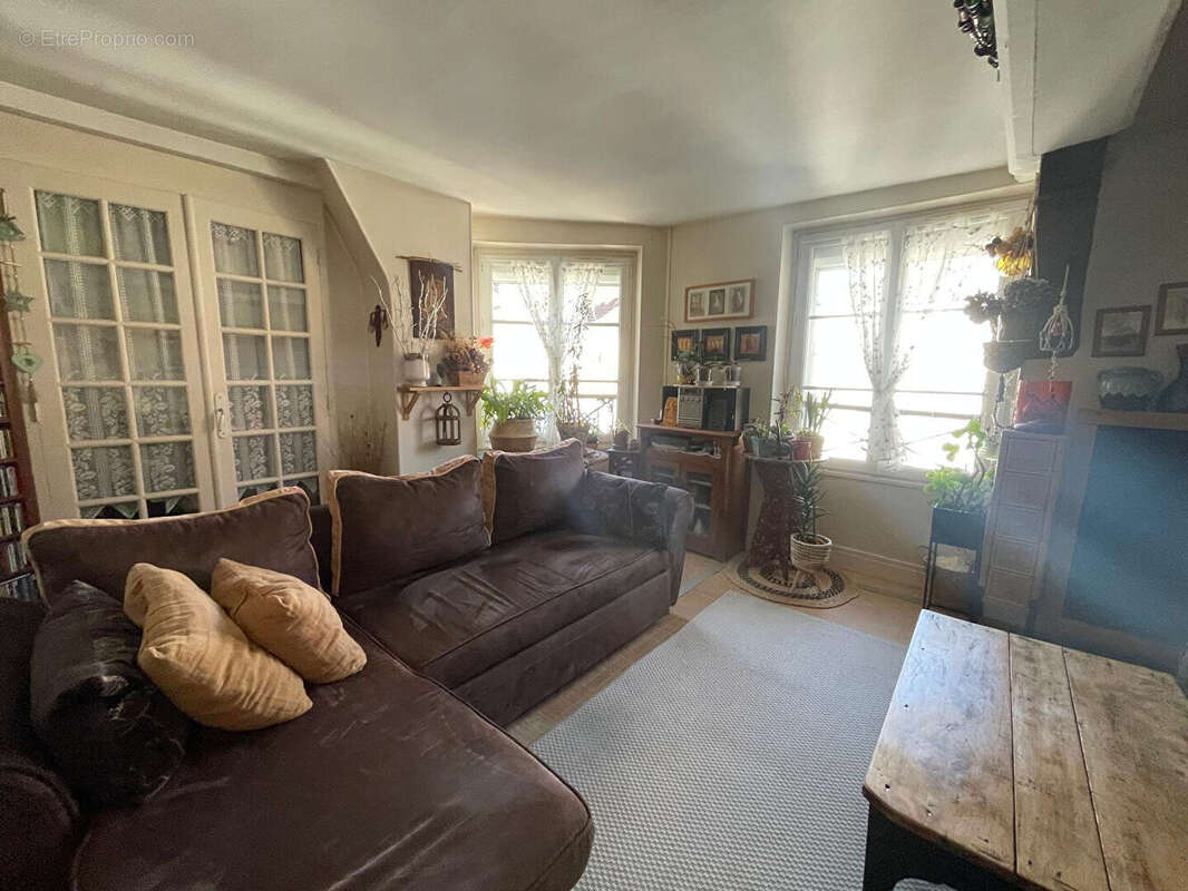 Appartement à LA FERTE-SOUS-JOUARRE