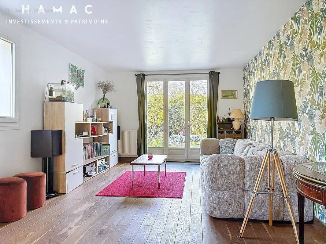 Maison à SAINTE-FOY-LES-LYON