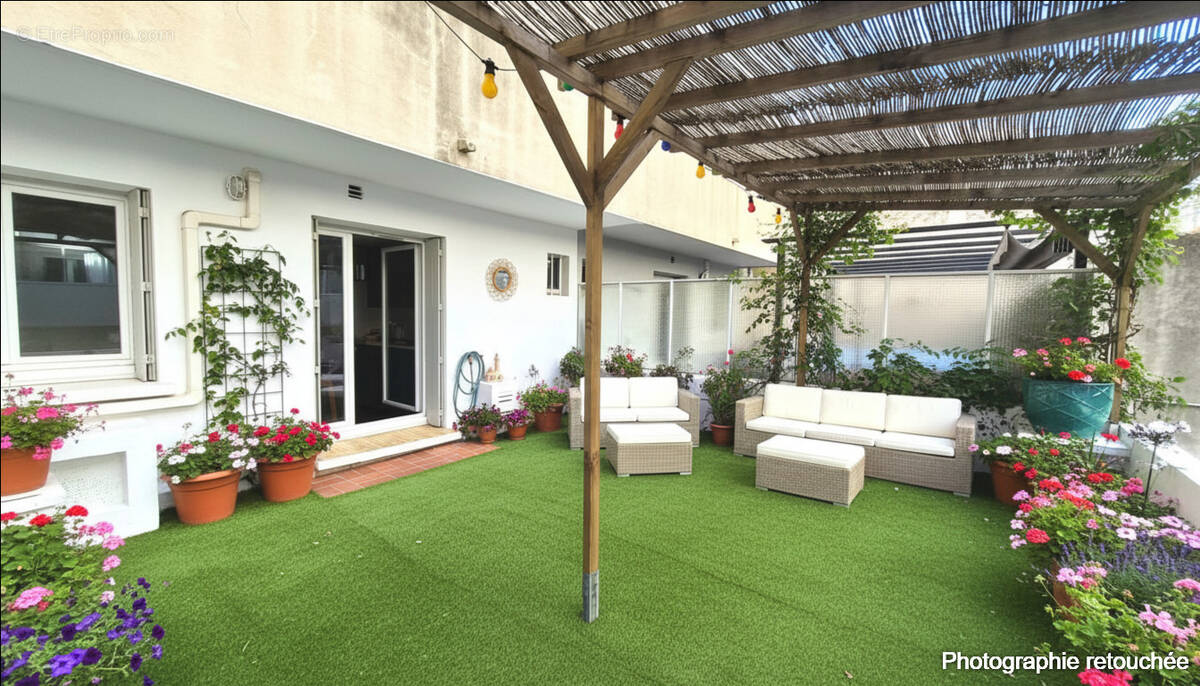 Appartement à MARSEILLE-6E