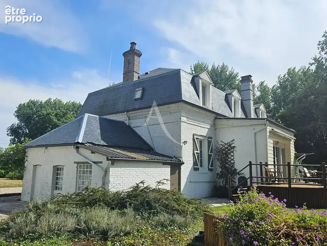 Maison bourgeoise de caractère 284m²- Terrain 46 493m² - photo 14
