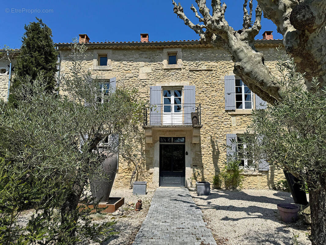 Maison à SAINT-PAUL-TROIS-CHATEAUX