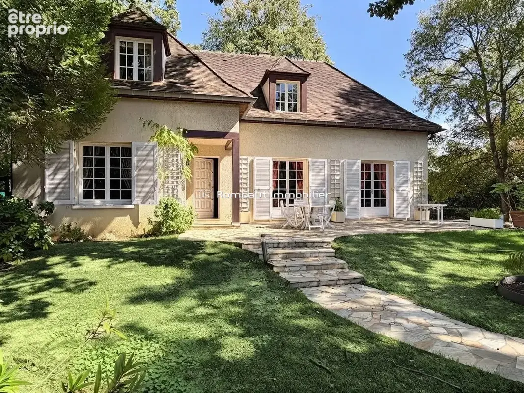 Maison à VAUCRESSON